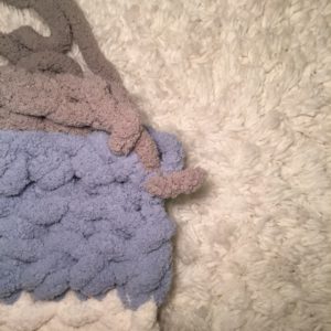 Cloud Fluffy Rug by Tying An End - ends