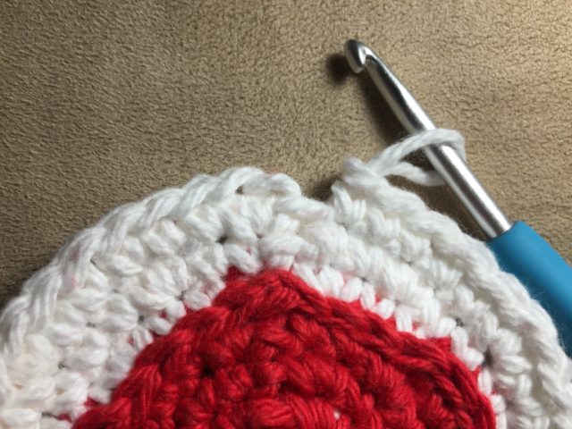 [How to Crochet] Invisible Join when you are working in round with multiple colors