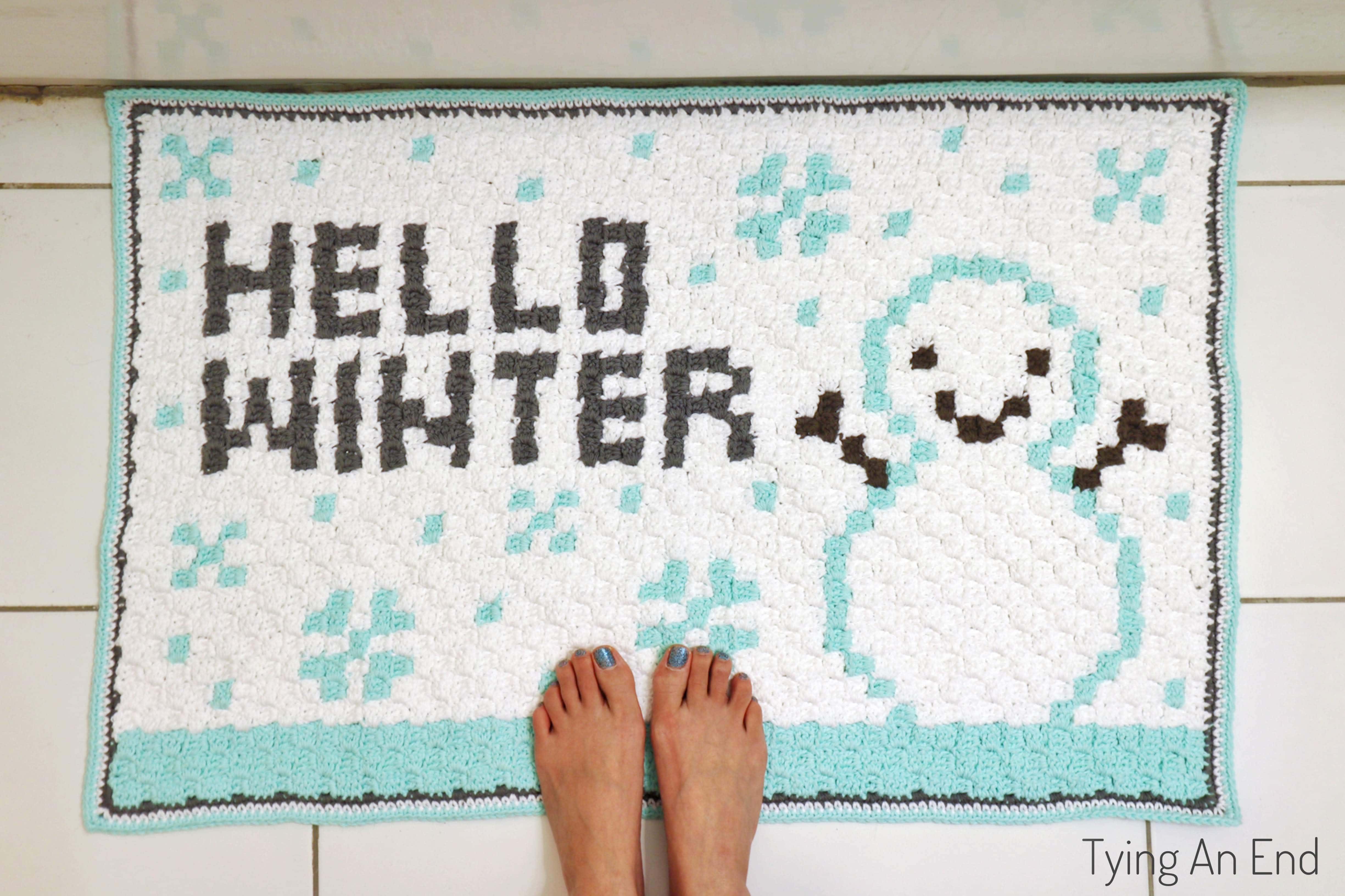 Hello Winter Bath Mat C2C free crochet pattern -Tying An End