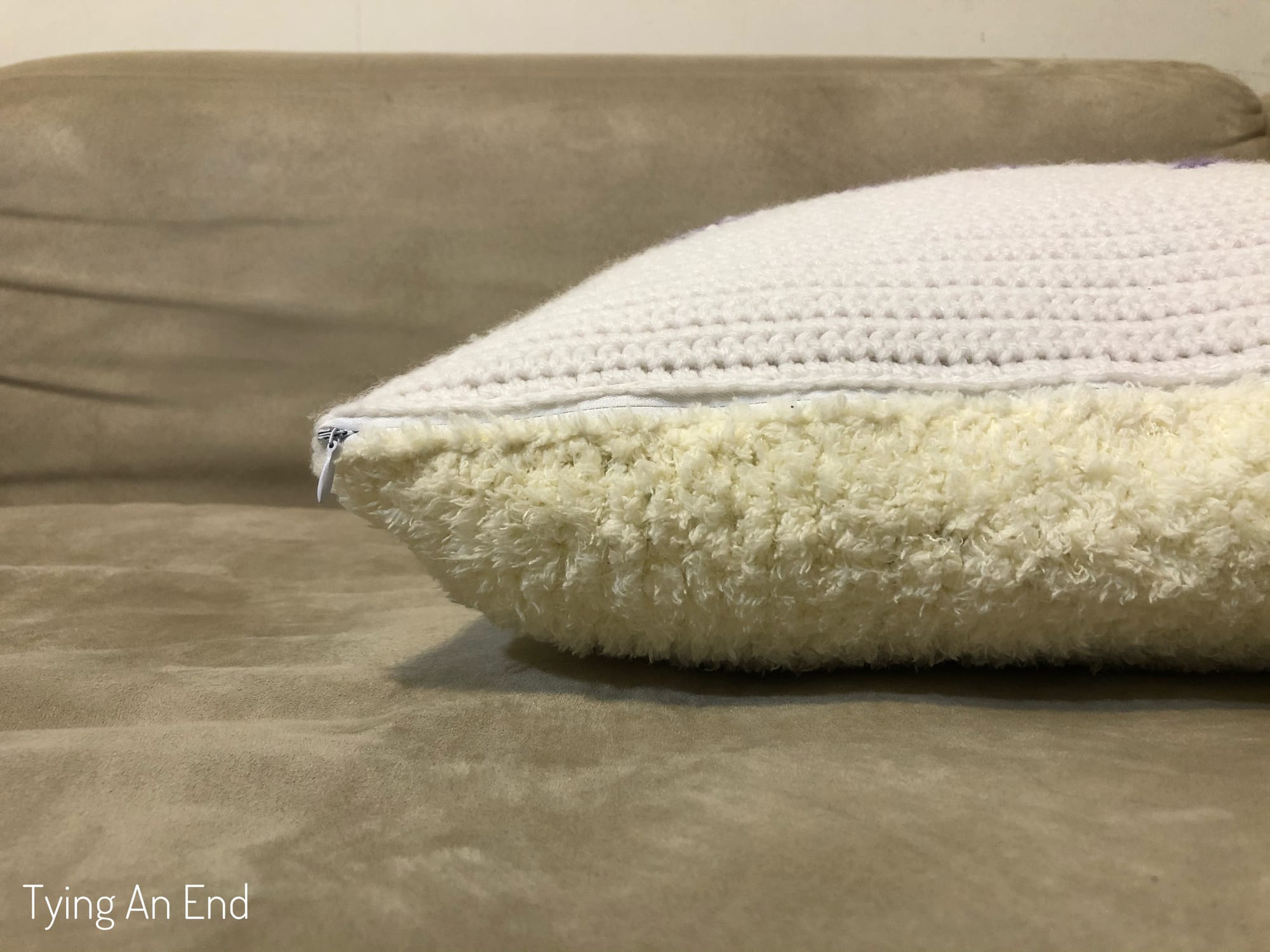 crochet pillow cover zipper