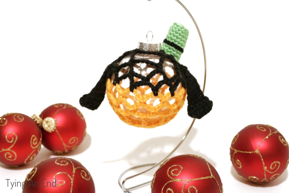 crochet Christmas ornament inspired by Disney Goofy