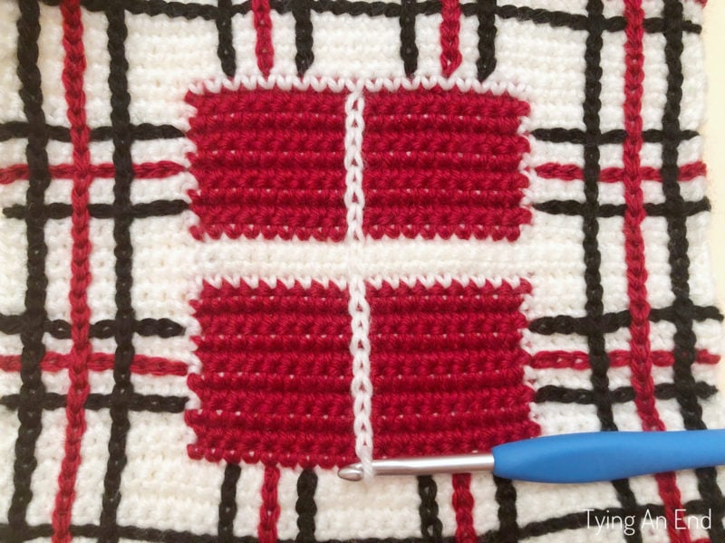 crochet plaid pattern design using surface slip stitch with red gift box pattern